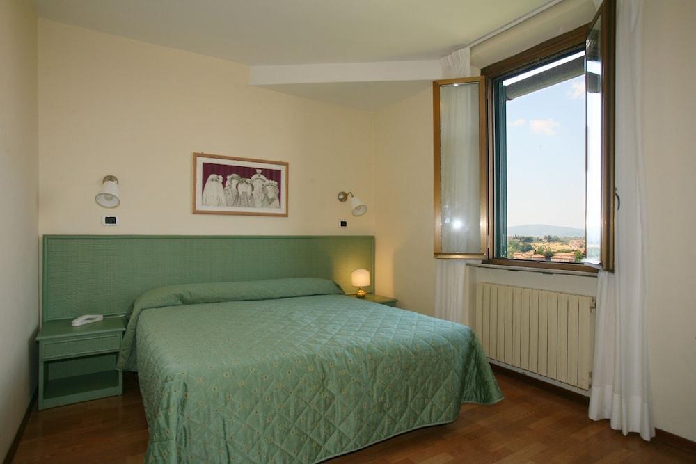 Hotel Duomo Siena Esterno foto