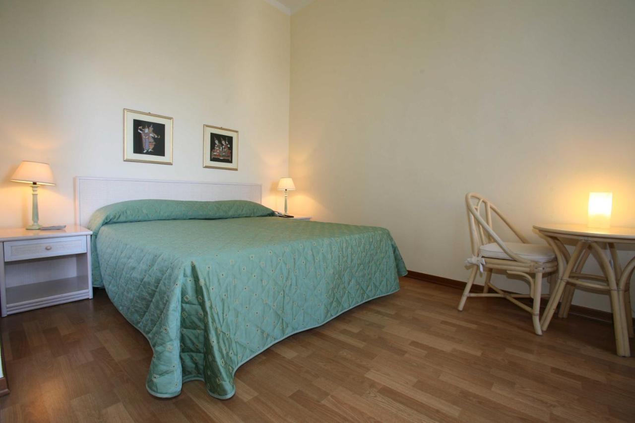 Hotel Duomo Siena Esterno foto