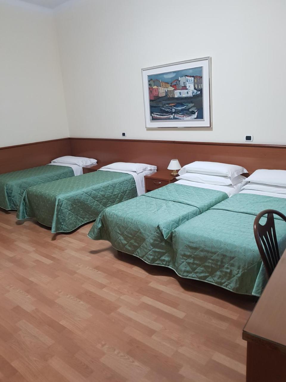 Hotel Duomo Siena Esterno foto
