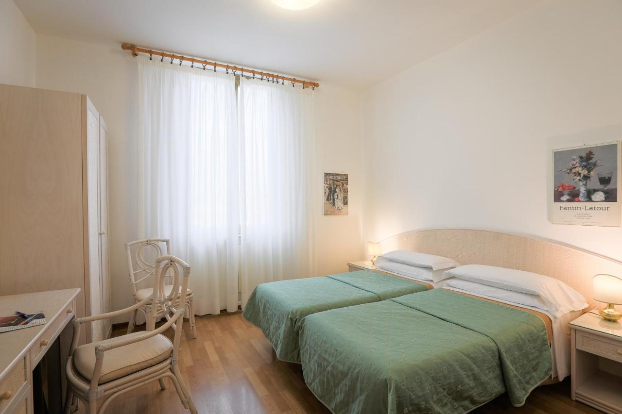 Hotel Duomo Siena Esterno foto